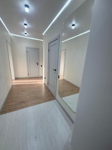 Almaty District Apartment | Нурлыжол-Tasty