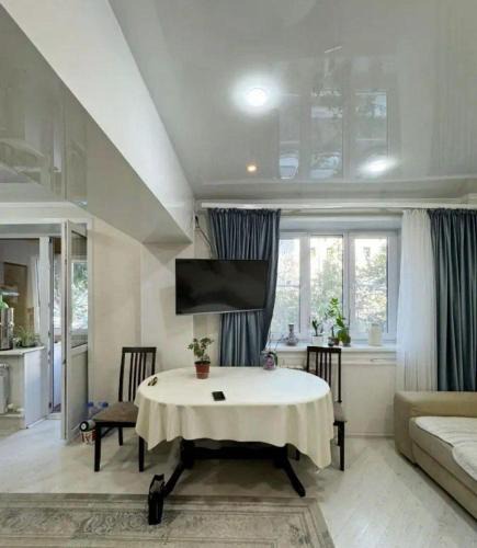 Medeu District Apartment | Самал3
