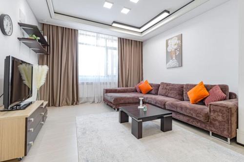 Almaty District Apartment | Современная рядом c Президентским парком и Пирамидой