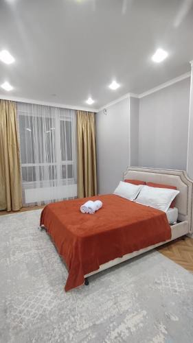 Almaty District Apartment | 3х комнатная квартира в районе вокзала Нурлы жол