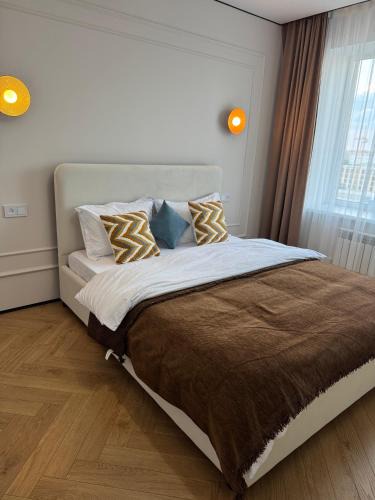 Aktobe Apartment | Bavaria De Luxe