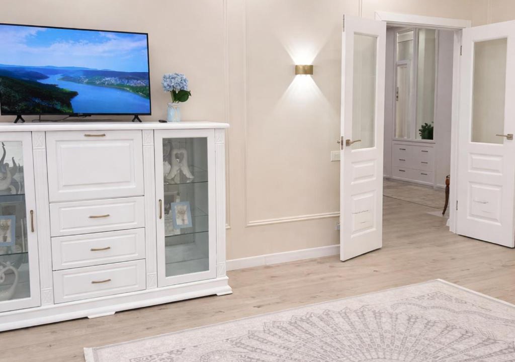 Bostandyk District Apartment | Lux трехкомнатная просторная квартира 120 кв м Жк 4YOU с изолированными комнатами