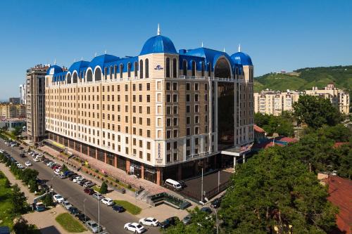 Medeu District Hotel | Shera Inn Hotel