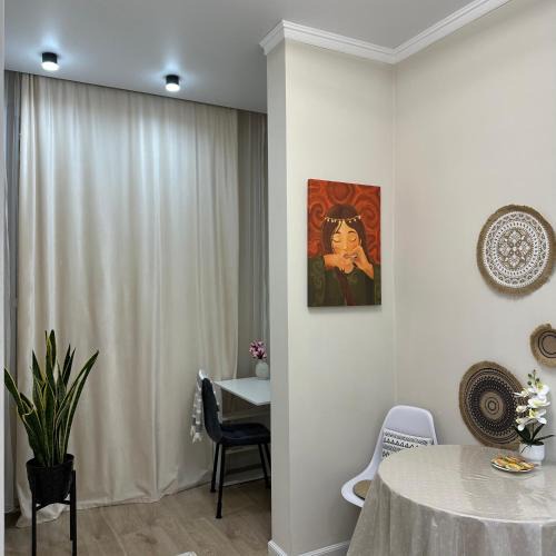 Almaty Apartment | Sunflatroom2