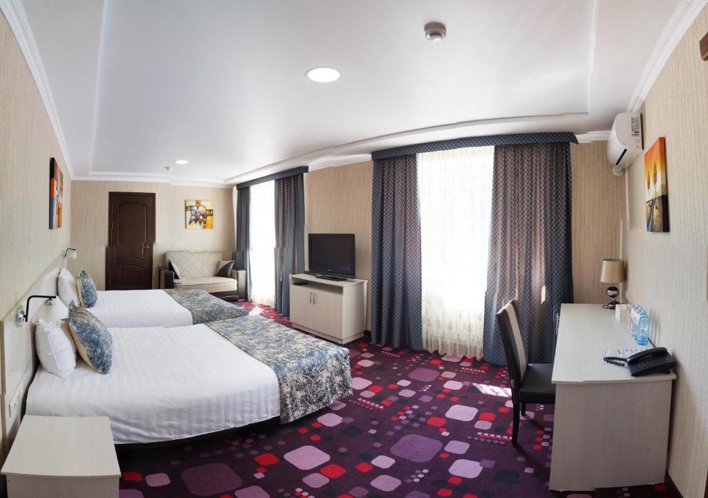 Taraz Hotel | UYUTNYY DOM