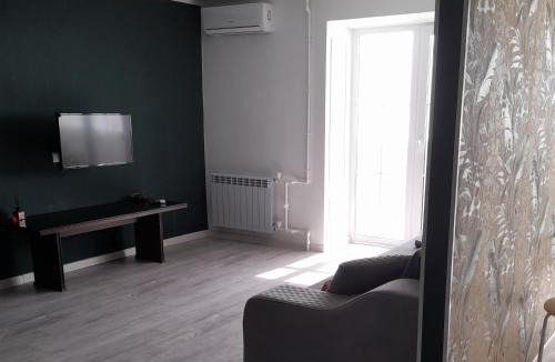 Uralsk Apartment | Изумрудд