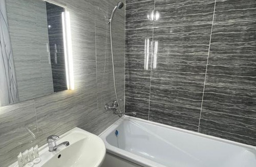 Almaty District Apartment | Крыша