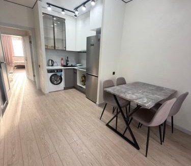 Almaty District Apartment | Нурлыжол-Tasty