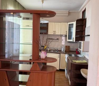 Oskemen Apartment | Посуточно 3х комнатная квартира