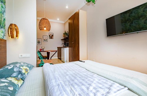Yesil District Apartment | Студия "Тропики"