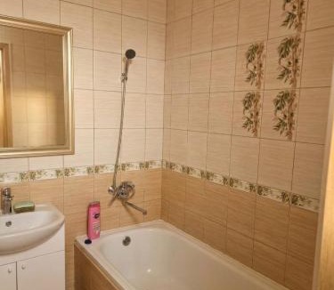 Nur-Sultan Apartment | Cozy Apartment with Balcony, Saryarka