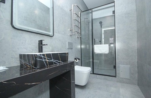 Almaty Hotel | DaVinci