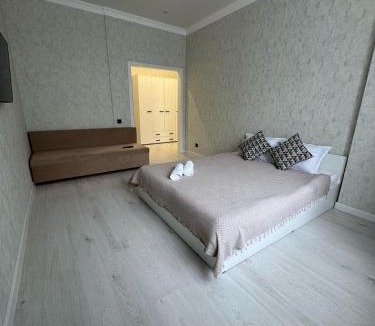 Yesil District Apartment | GreenLine Aru Qala 1, Мухамедханова 6
