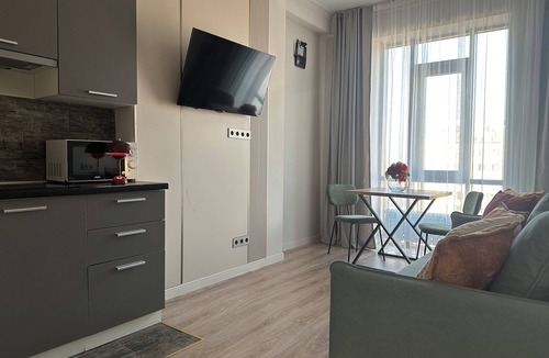 Almaty Apartment | "Nur-Ay" cozy 1-bedroom apartment in dowtown Almaty with AC
