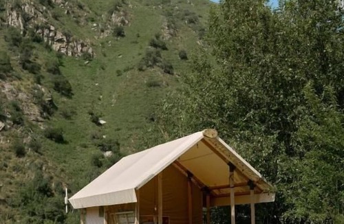 Bostandyk District Cabin | Pana Ayusai