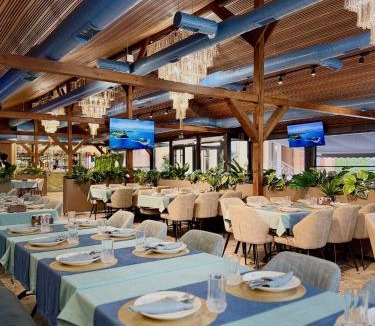 Medeu District Hotel | Radamis Hotel & Restaurant
