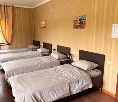 Kaskelen Hotel | Safari Stop Hostel
