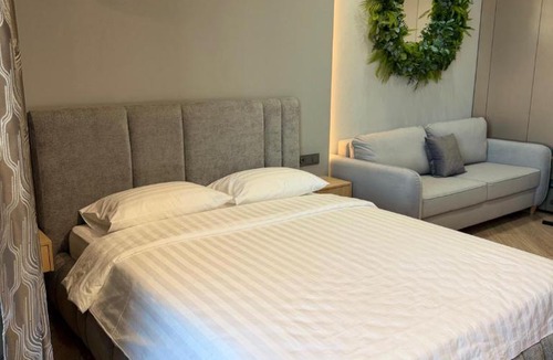 Pavlodar Apartment | Satpaeva 182 Str by StayInn