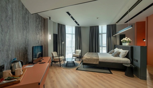 Dostyk Business Hotel