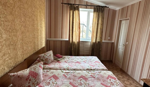 Zhenja and Lyuda's Boarding House