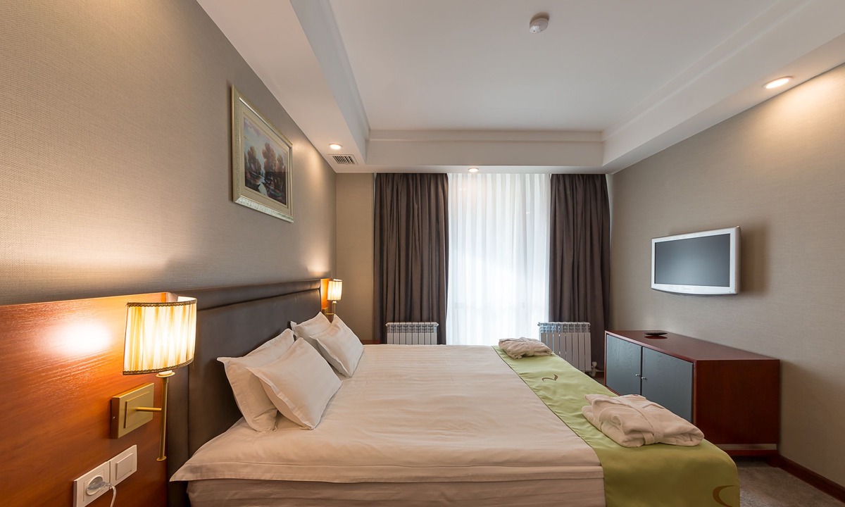 Medeu District Apartment | Renion Residence Hotel