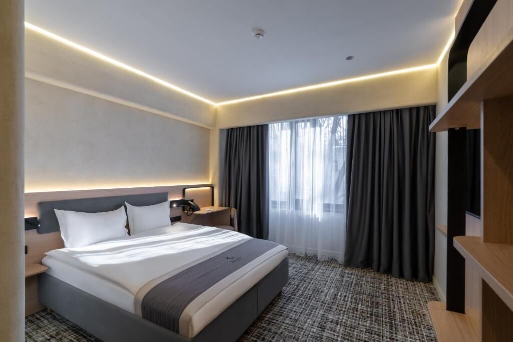 Medeu District Hotel | Renion Almaty Hotel