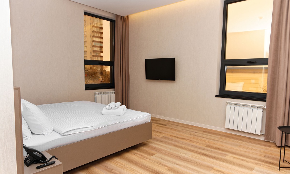 Aktau Bed & Breakfast | Aston Hotel