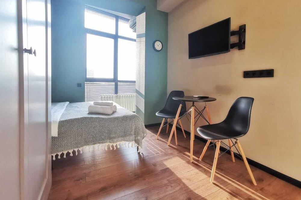 Medeu District Apartment | Qazaq Apartments Lamiya 2