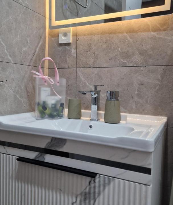 Aktau Apartment | Уютные апартаменты в центре Актау
