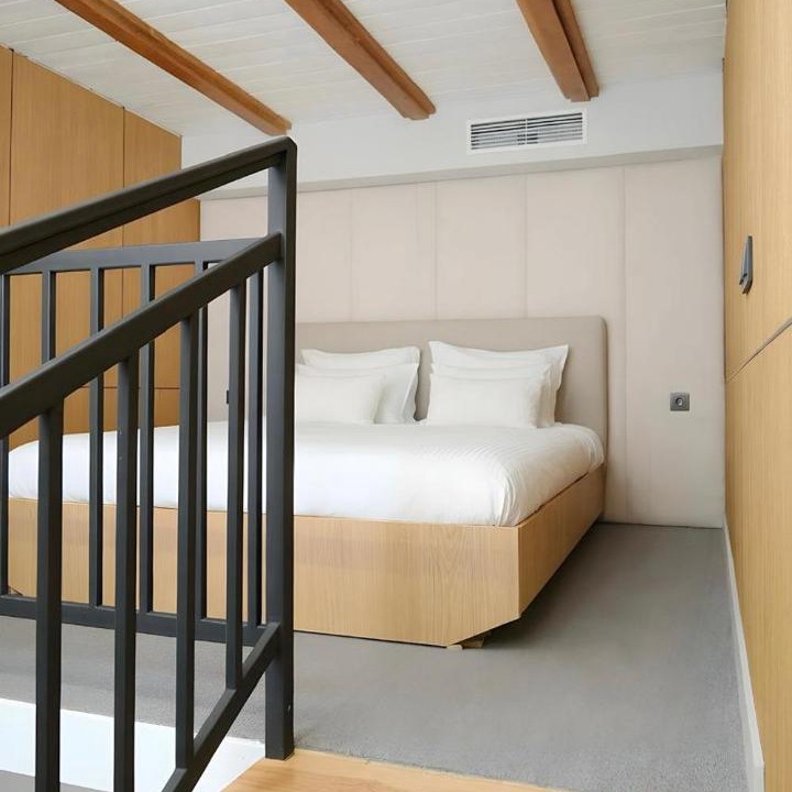Turkestan Hotel | Gaia