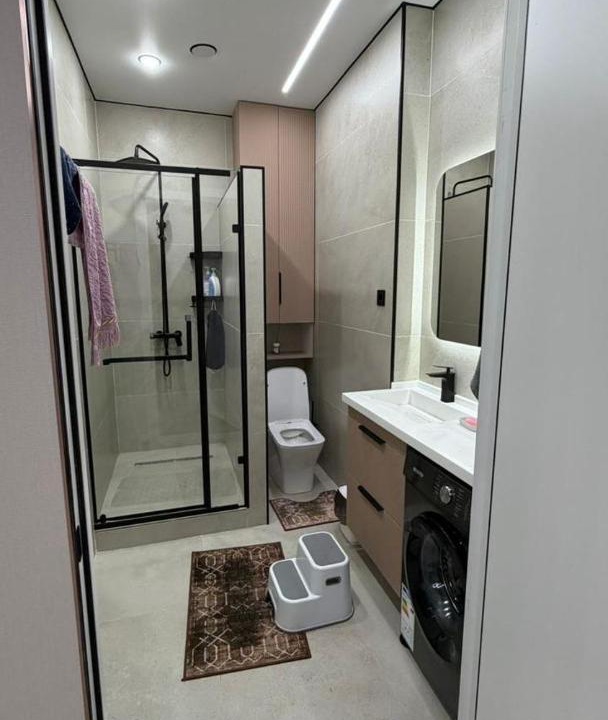 Kazakhstan Apartment | 7 Hills, 4