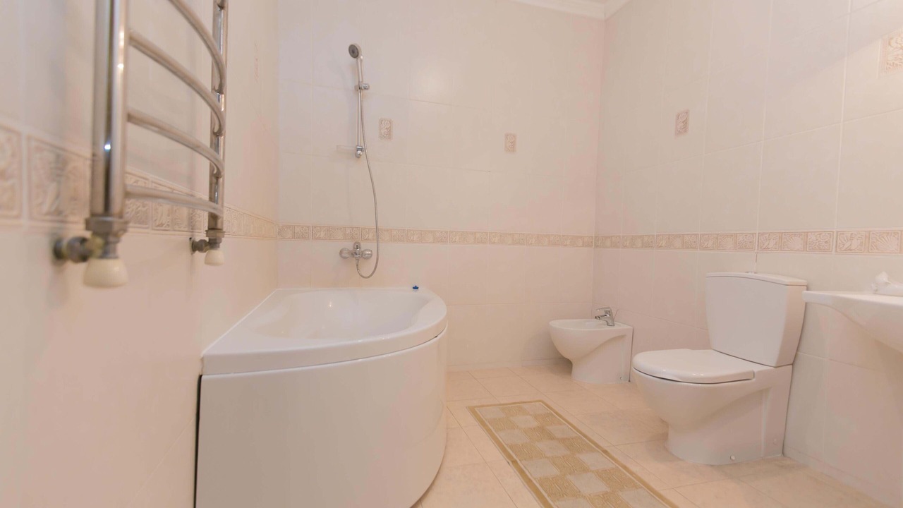 Photo of Bathroom in Yesil District