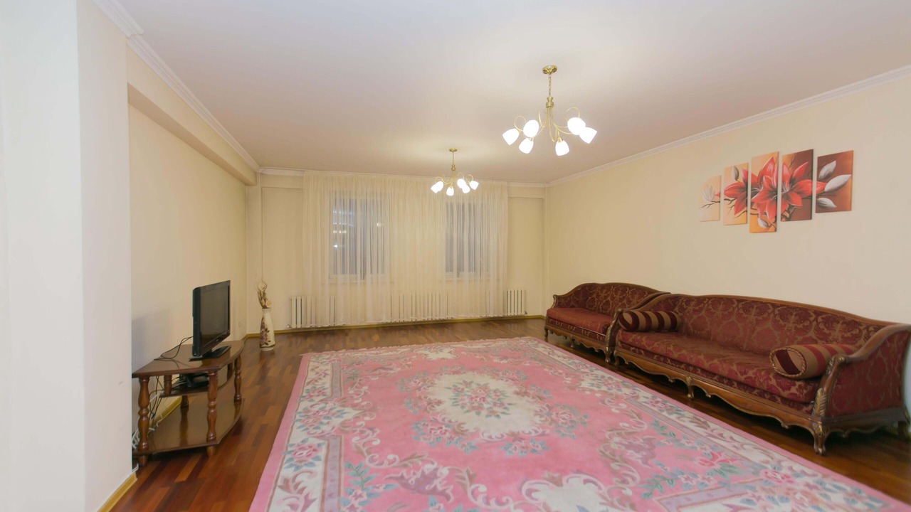 Photo of Livingroom in Yesil District