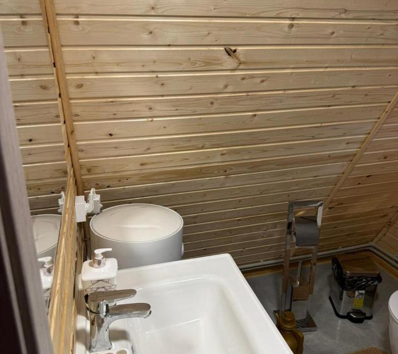 Photo of Bathroom in Saty