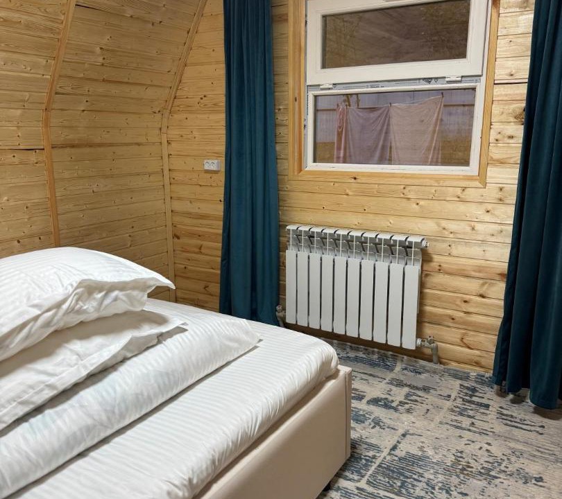 Photo of Bedroom in Saty