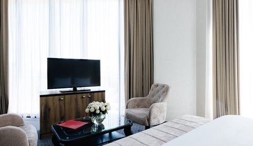 Superior Room, 1 King Bed, Non Smoking