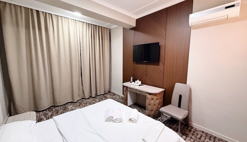 Standard Double Room, City View