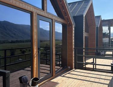 Double Room with Mountain View