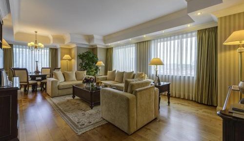 Presidential Suite