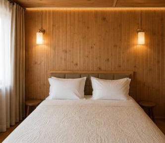 Three-Bedroom Vacation Home 