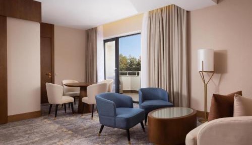 Grand Deluxe Suite