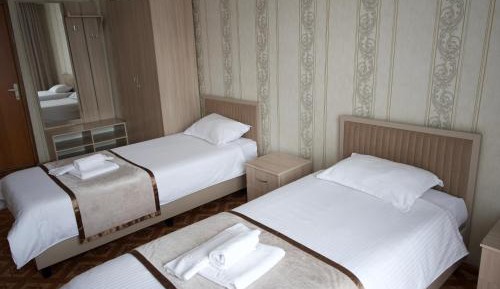Twin Room with Bathroom