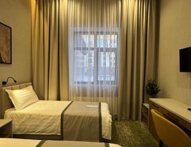 Twin Room with View