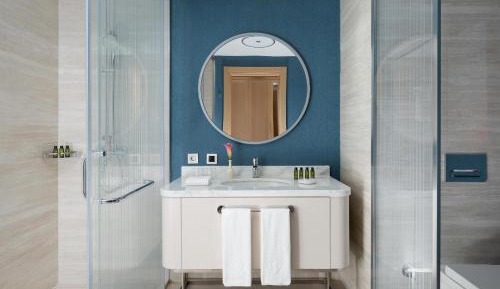 Deluxe Twin Room with Sea View