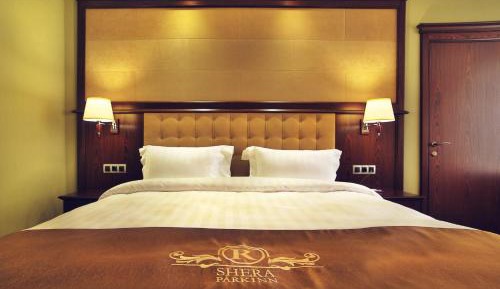 Standard King Room