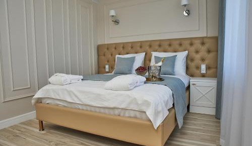 Standard King Room