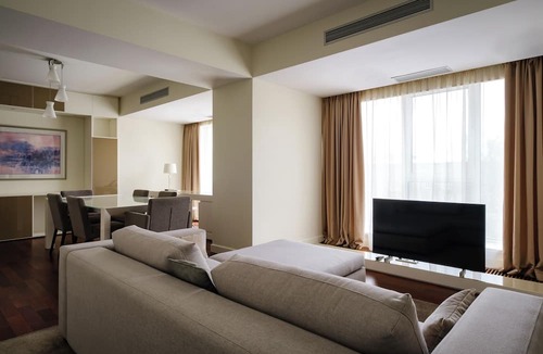 Medeu District Hotel | Park Hotel Almaty