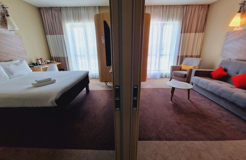 Aktobe Hotel | ibis Aktobe