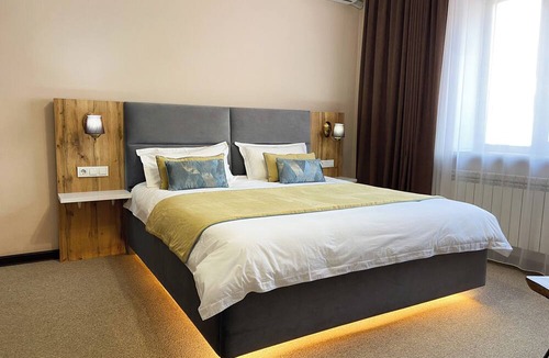 Medeu District Hotel | Keremet Hotel