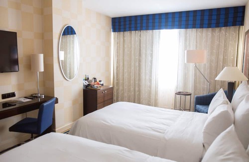 Atyrau Hotel | Renaissance by Crystall